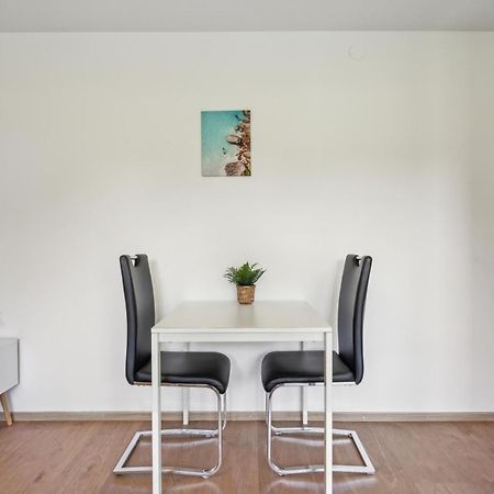 Pearlstay - Quiet Location Workplace Parking Washer Schaffhausen Ngoại thất bức ảnh
